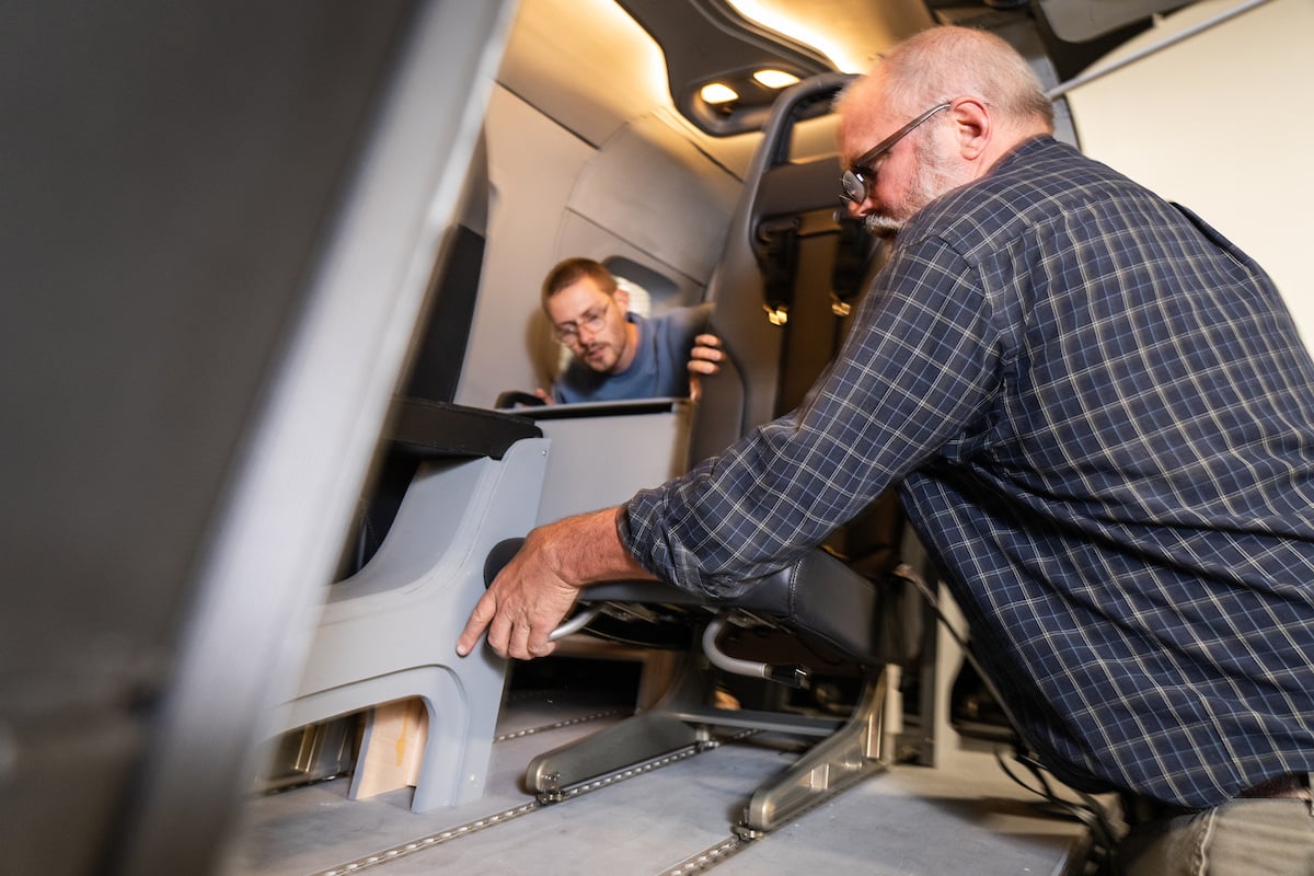 PAXBU_Ed_Jake_load_seat